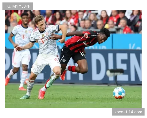 拜仁2-1绝杀勒沃库森登顶,穆西亚拉89分钟制胜